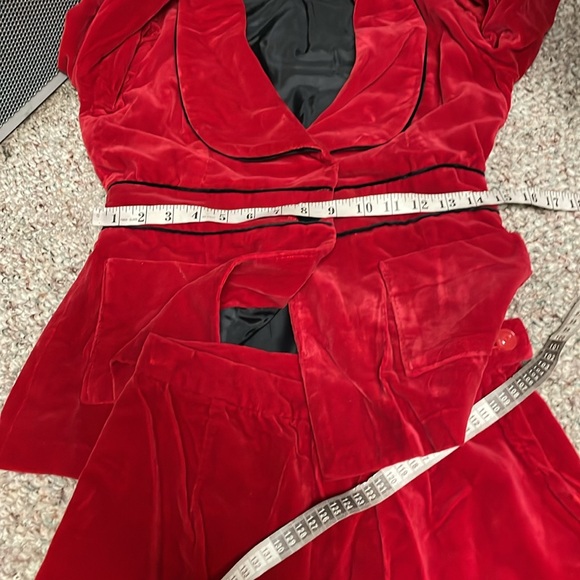 Vintage 70s velvet blazer and bell bottom high waisted pant suit - Picture 3 of 12